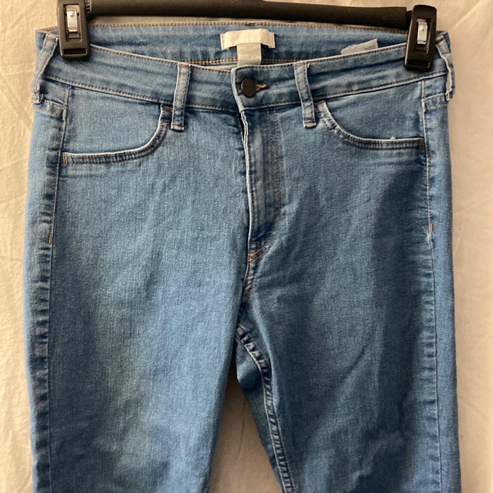 H&M stretchy jeans